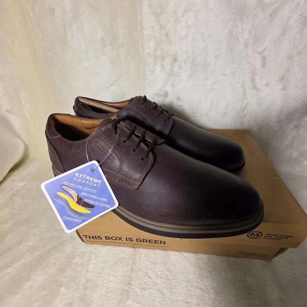 Clarks Malwood Lace Oxford Shoes Lace Up Dark Brown Leather Cushioned Mens 8 New